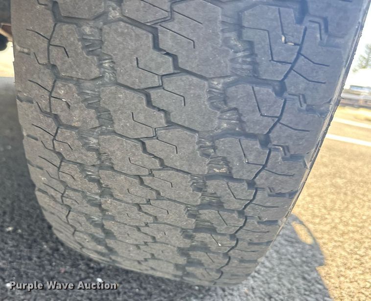 image for item ER2079 2012 Chevrolet Suburban SUV