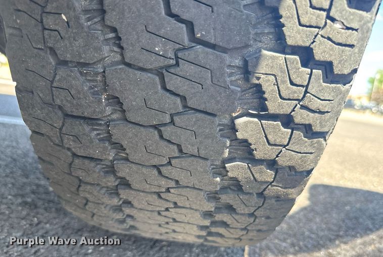 image for item ER2079 2012 Chevrolet Suburban SUV