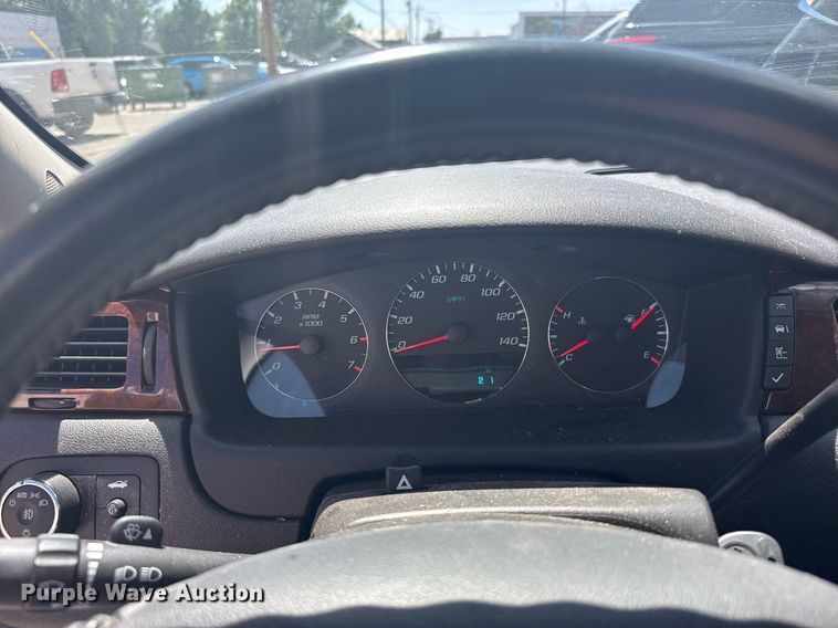 image for item ER2081 2011 Chevrolet Impala LT 