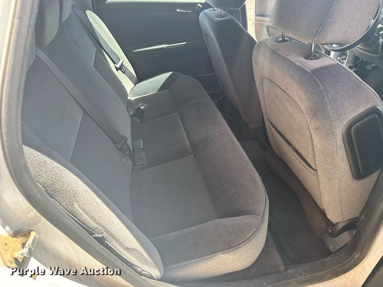 image for item ER2081 2011 Chevrolet Impala LT 