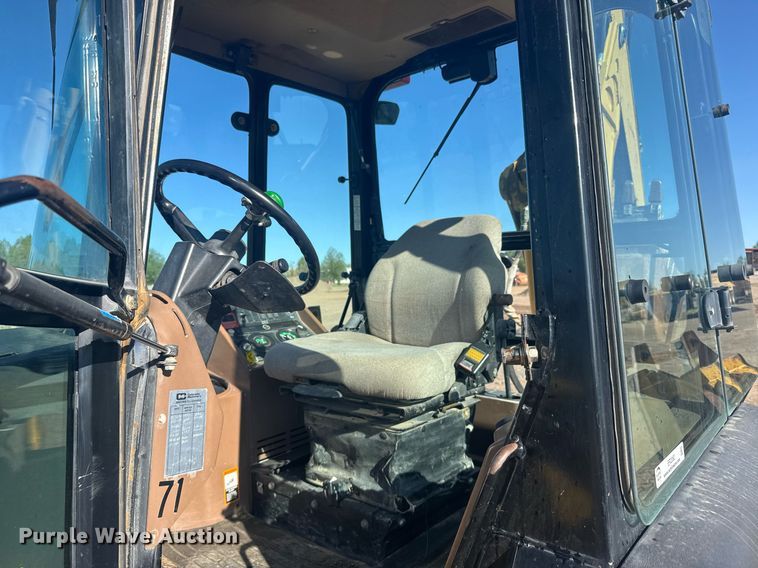 image for item ER2082 1998 John Deere 310E backhoe