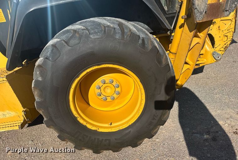 image for item ER2082 1998 John Deere 310E backhoe