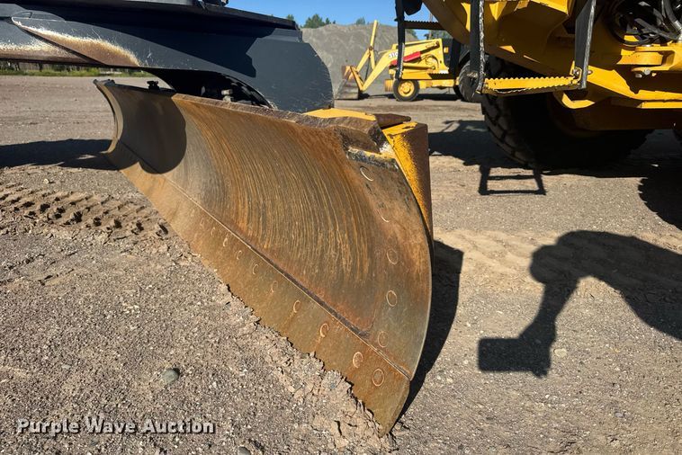 image for item ER2083 2016 John Deere 772GP motor grader