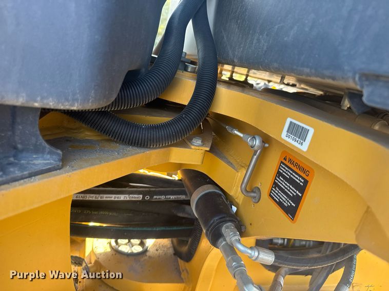 image for item ER2083 2016 John Deere 772GP motor grader