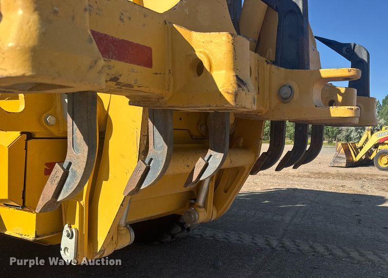 image for item ER2083 2016 John Deere 772GP motor grader