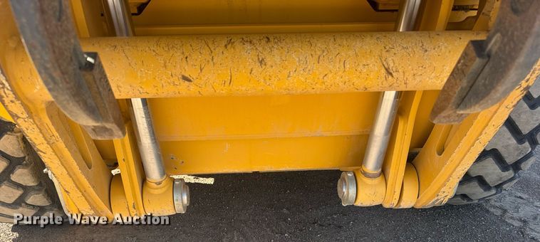 image for item ER2083 2016 John Deere 772GP motor grader