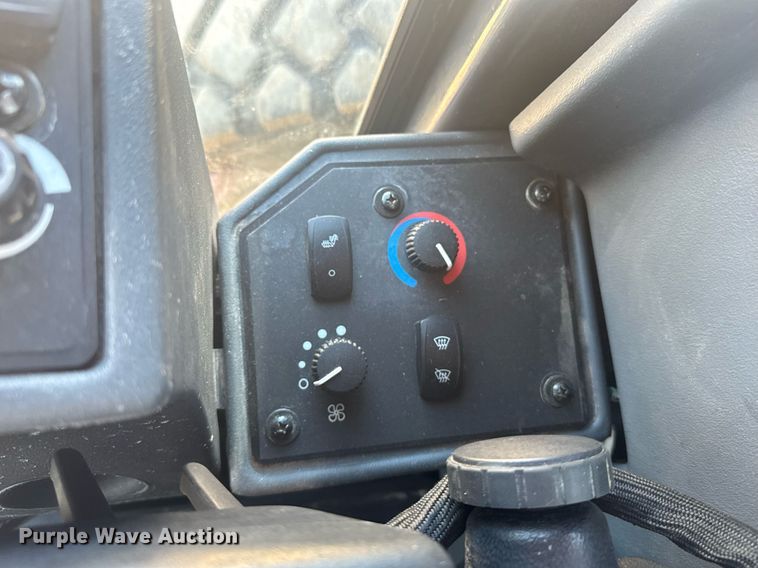 image for item ER2083 2016 John Deere 772GP motor grader