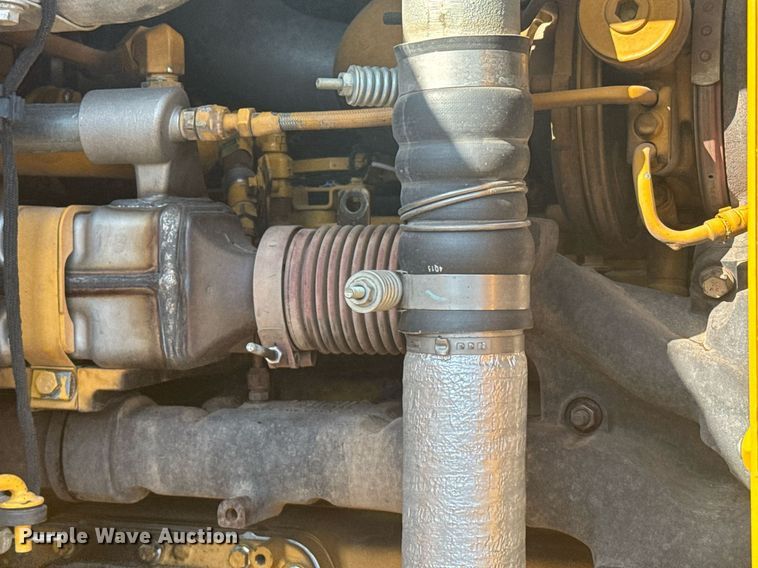 image for item ER2083 2016 John Deere 772GP motor grader