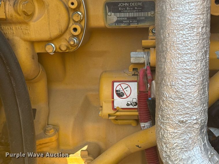 image for item ER2083 2016 John Deere 772GP motor grader