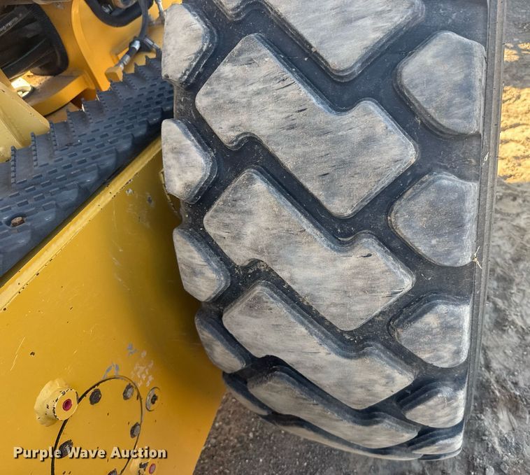 image for item ER2083 2016 John Deere 772GP motor grader