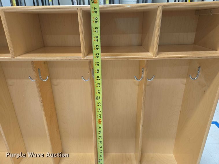 image for item ER5295 (2) wooden lockers