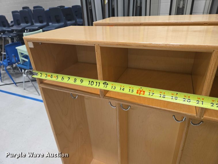 image for item ER5295 (2) wooden lockers