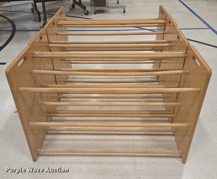 image for item ER5317 (4) media racks