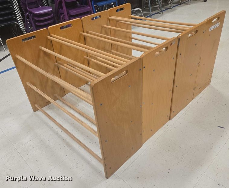 image for item ER5317 (4) media racks