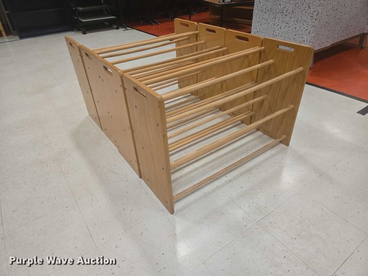 image for item ER5317 (4) media racks