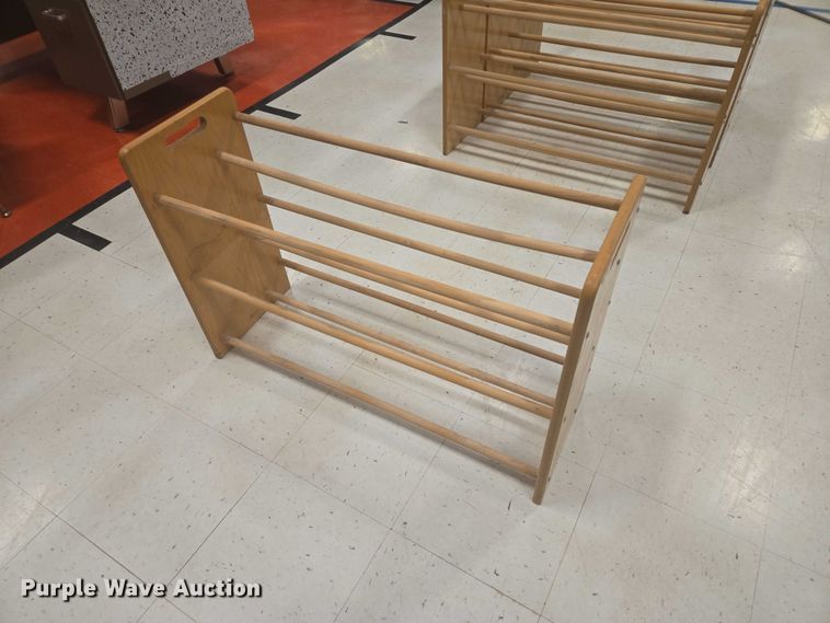 image for item ER5317 (4) media racks