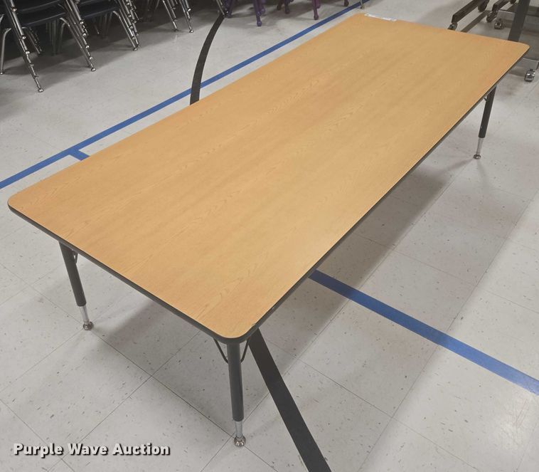 image for item ER5320 (4) tables