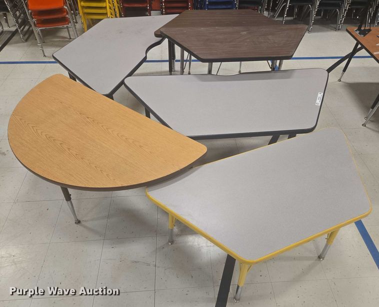 image for item ER5322 (8) tables