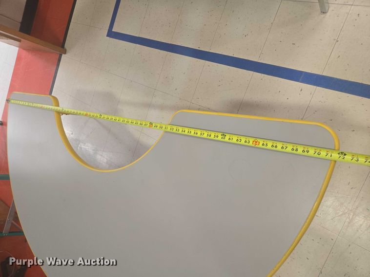 image for item ER5322 (8) tables