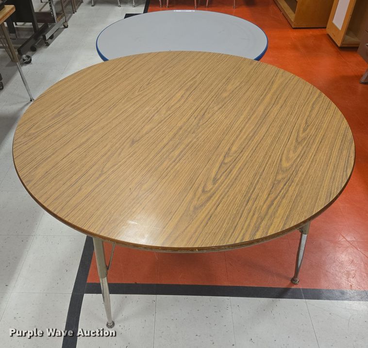 image for item ER5324 (9) tables