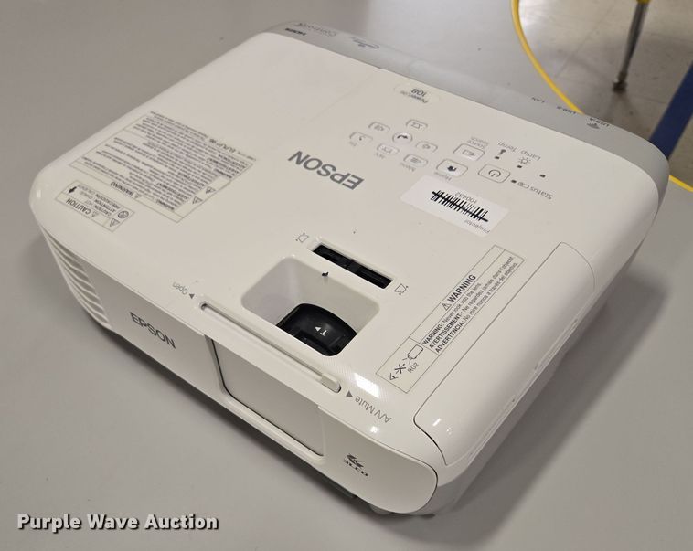 image for item ER5335 (11) Epson LCD projectors