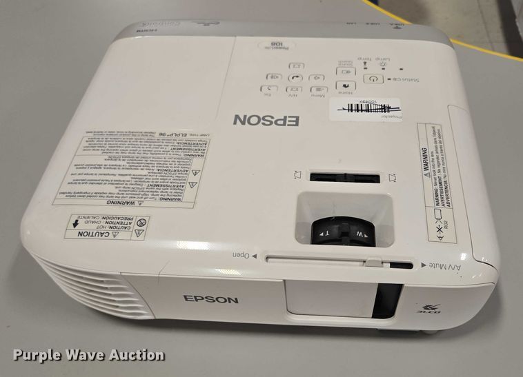 image for item ER5336 (11) Epson LCD projector