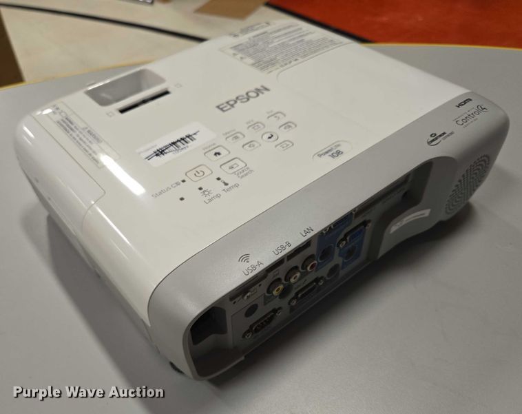 image for item ER5336 (11) Epson LCD projector