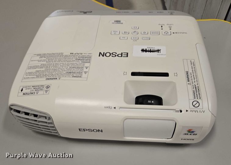 image for item ER5338 (13) Epson LCD projector