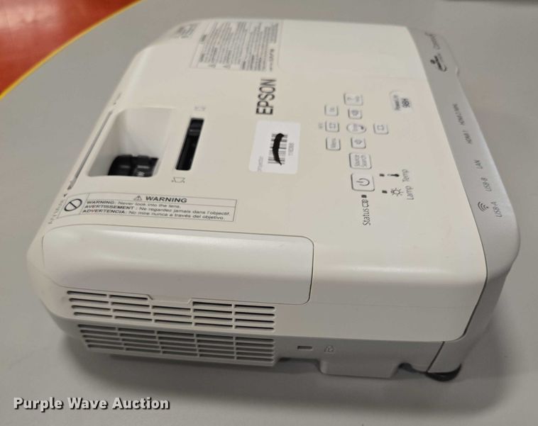 image for item ER5338 (13) Epson LCD projector