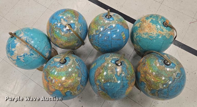image for item ER5351 (7) globes