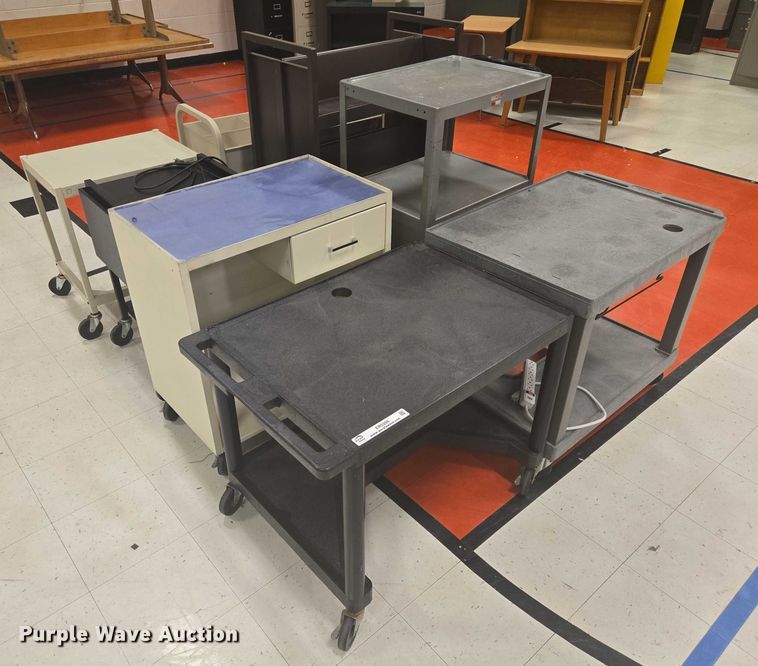 image for item ER5356 (8) rolling carts