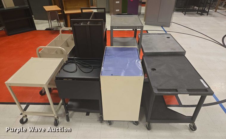 image for item ER5356 (8) rolling carts