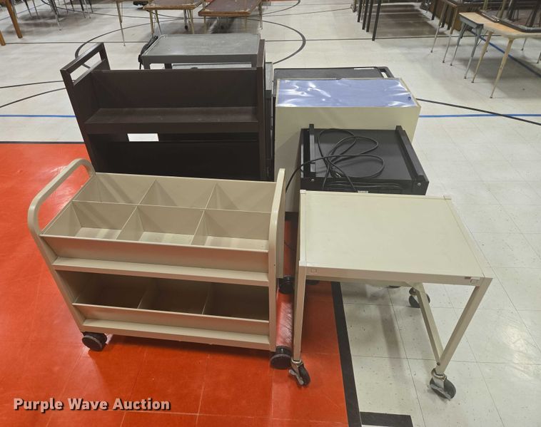 image for item ER5356 (8) rolling carts