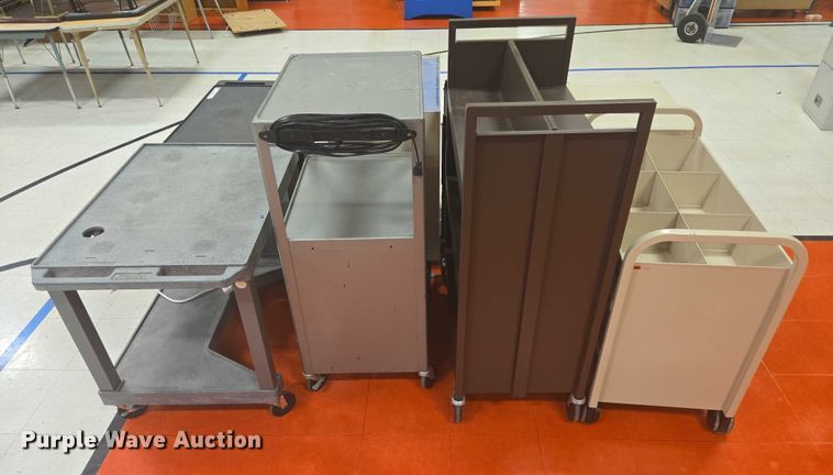 image for item ER5356 (8) rolling carts