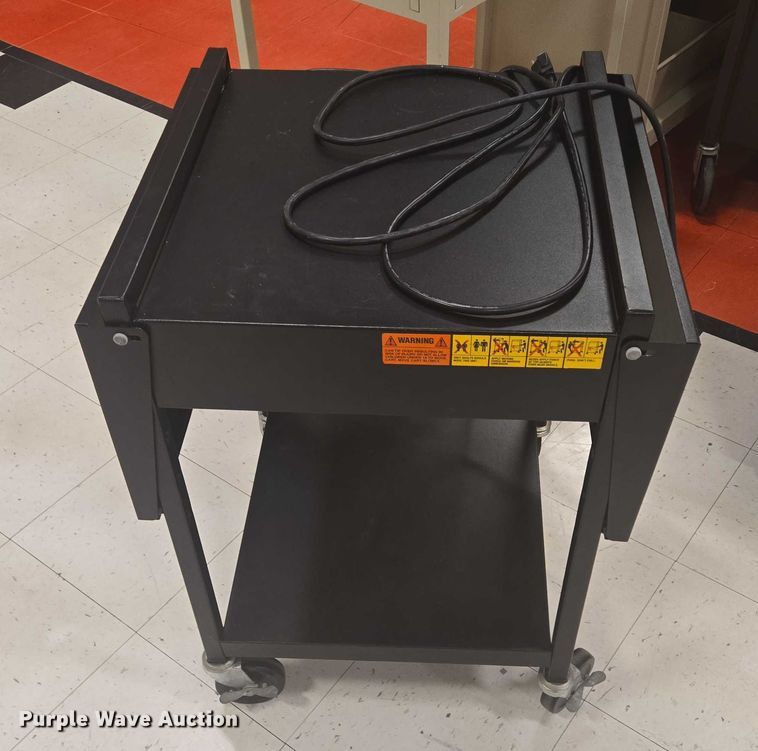 image for item ER5356 (8) rolling carts