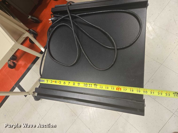 image for item ER5356 (8) rolling carts