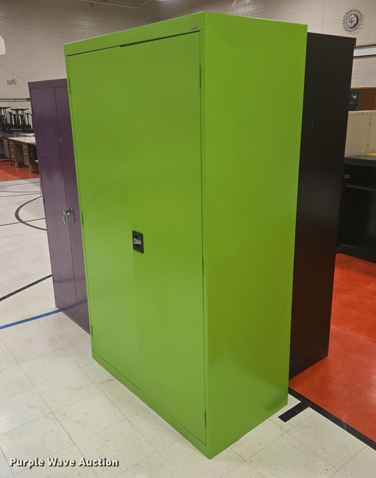 image for item ER5359 (4) cabinets