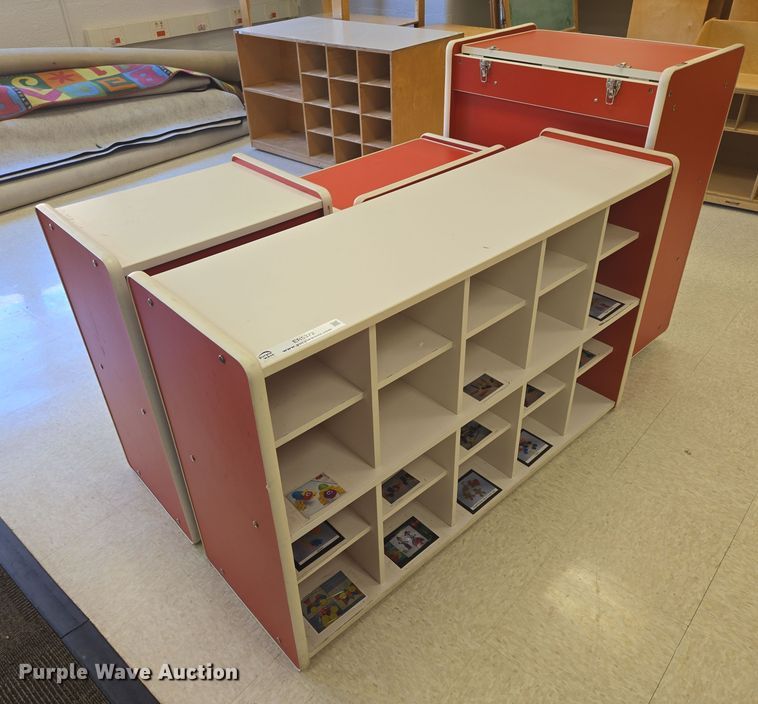 image for item ER5372 (4) storage cubbies 