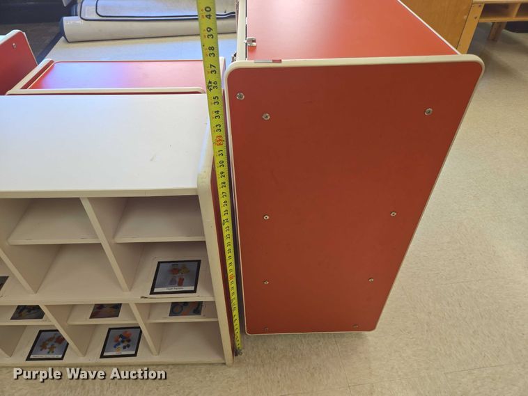 image for item ER5372 (4) storage cubbies 