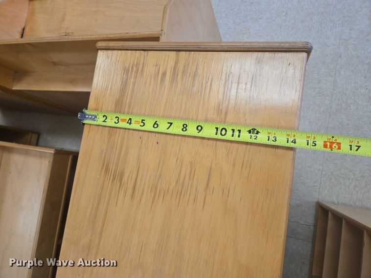 image for item ER5373 (8) storage cubbies 