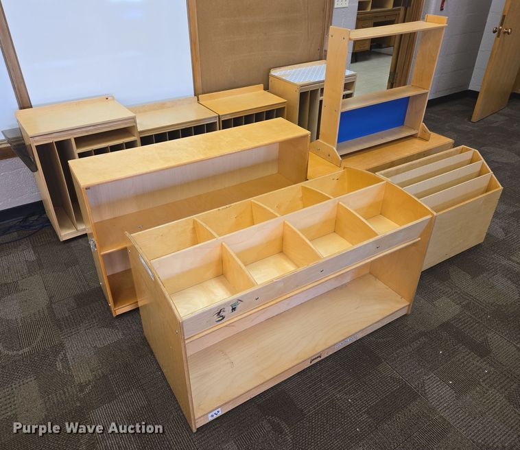 image for item ER5375 (9) storage cubbies