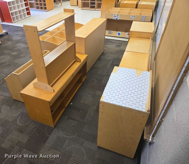 image for item ER5375 (9) storage cubbies