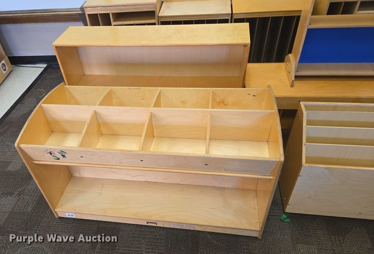 image for item ER5375 (9) storage cubbies