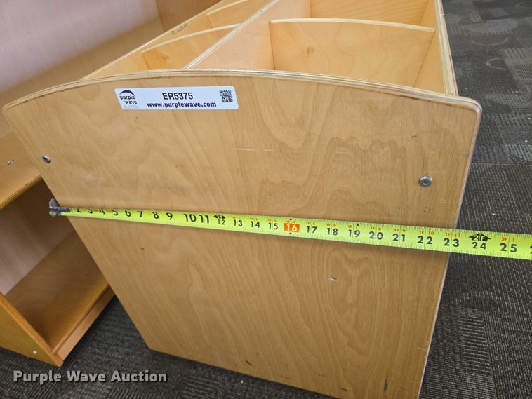 image for item ER5375 (9) storage cubbies