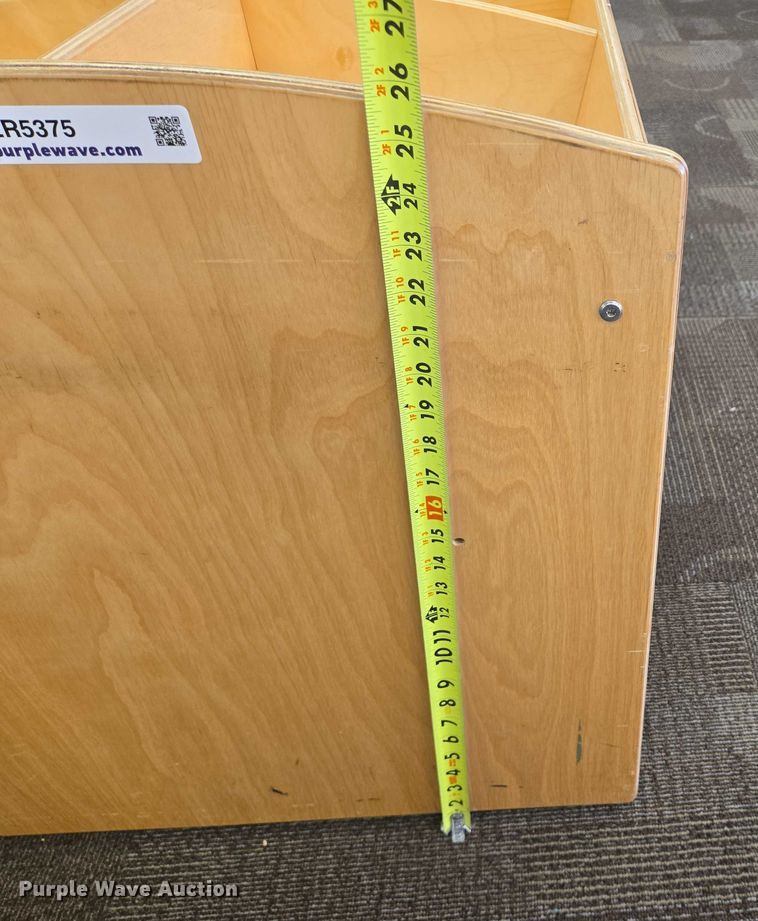 image for item ER5375 (9) storage cubbies