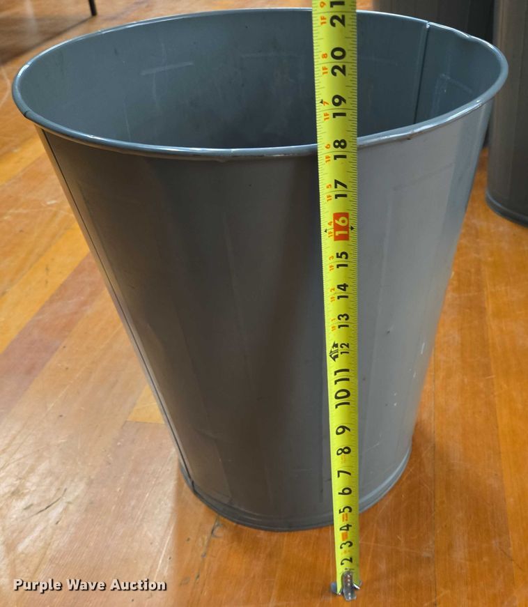 image for item ER5387 Approximately 38 trash cans