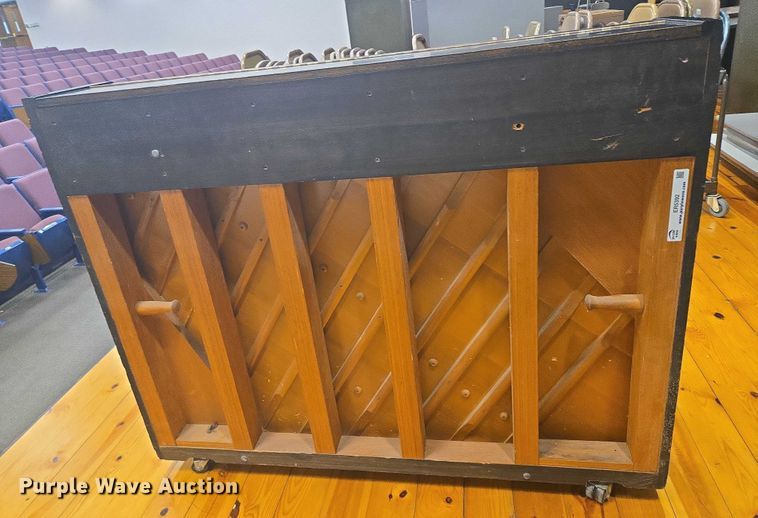 image for item ER5392 Kawai piano