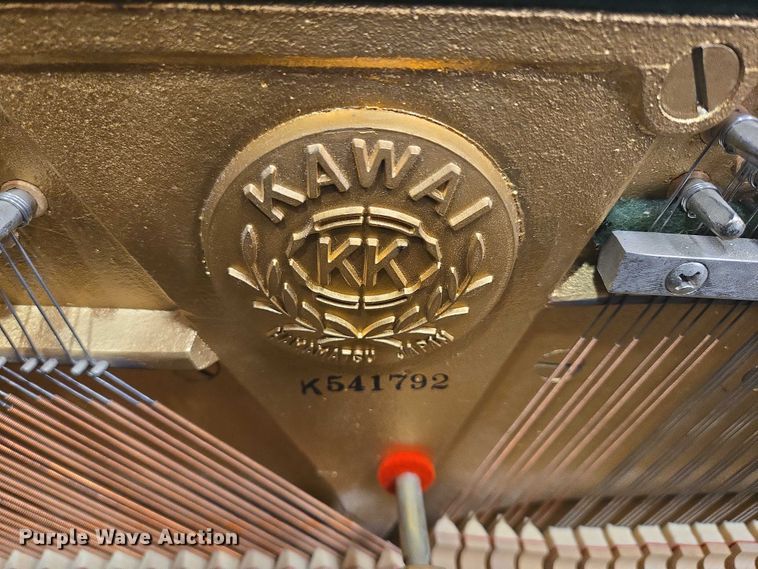 image for item ER5392 Kawai piano