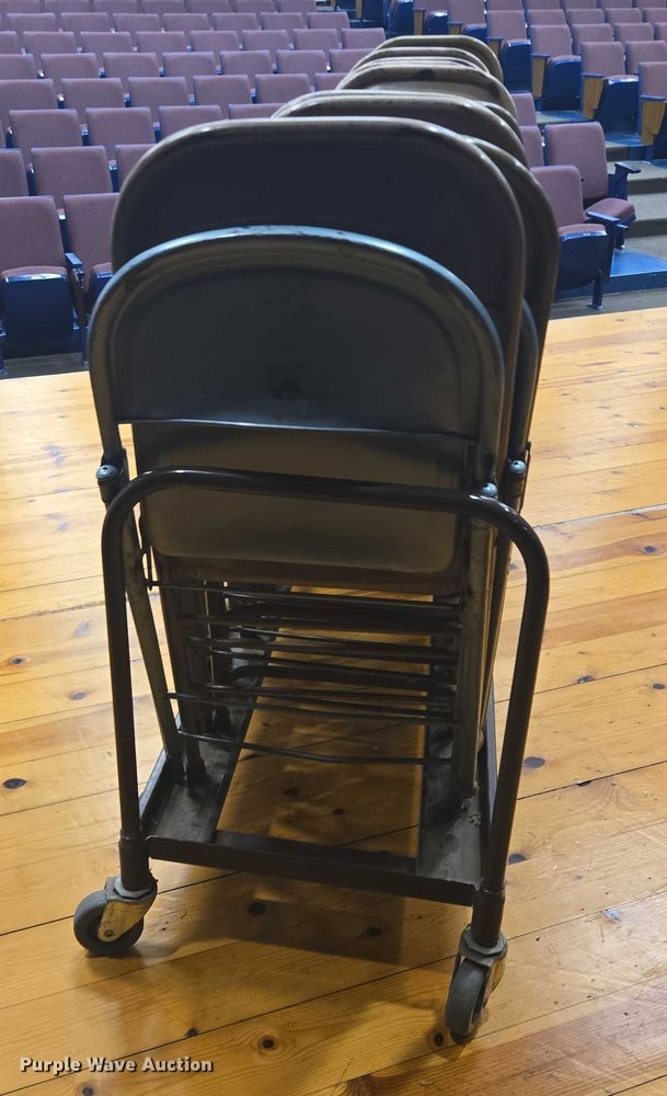 image for item ER5393 (37) folding chairs