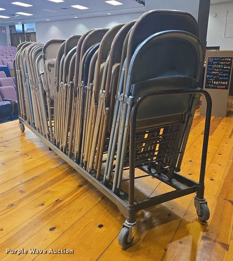 image for item ER5393 (37) folding chairs